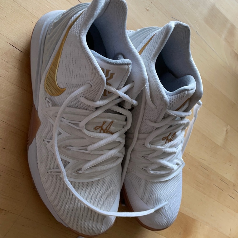 Nike KYRIE 5 GS 'IRISH